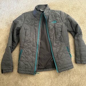 The North Face Women's Gray Puffer Jacket with Teal Accents